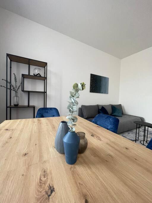 Lucky Stays Ls10 - Vollausstattung - Zentrum - Aufzug - Grosse Kueche - 2 Zimmer - Smart-Tv Magdeburgo Exterior foto